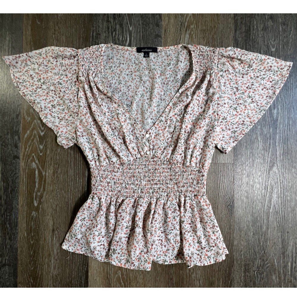 Ambiance Peplum Blouse Womens Large White Floral Smocked V-Neck Flutter Sleeve